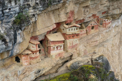 Revash cliff tombs